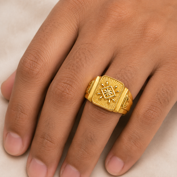 22K Gold Men's Radiant Signet Ring