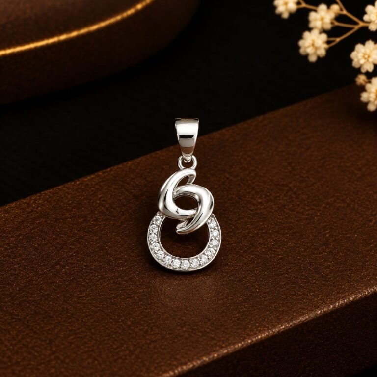 92.5 Silver Graceful Infinity Pendant